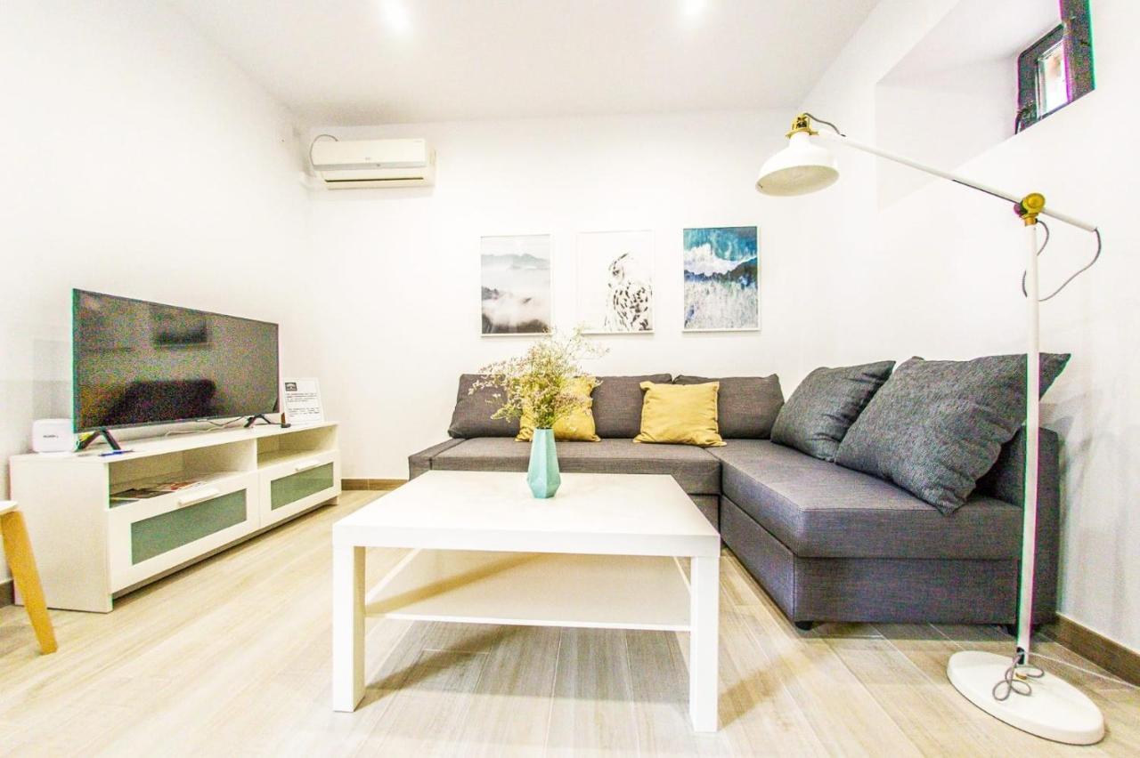 Corral Del Conde Apartment Sevilla Bagian luar foto
