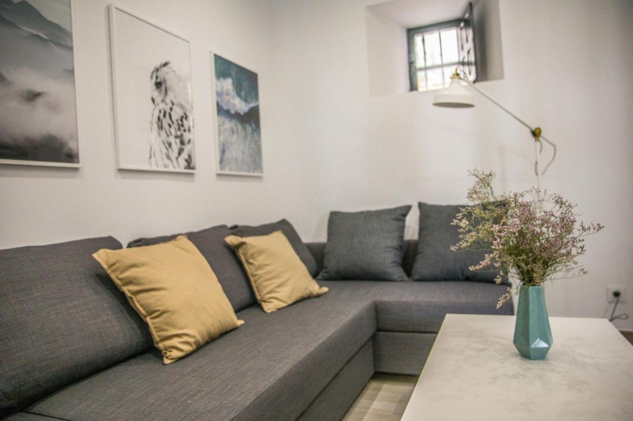 Corral Del Conde Apartment Sevilla Bagian luar foto