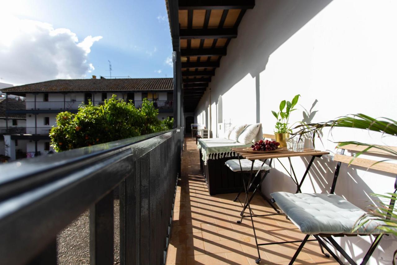 Corral Del Conde Apartment Sevilla Bagian luar foto