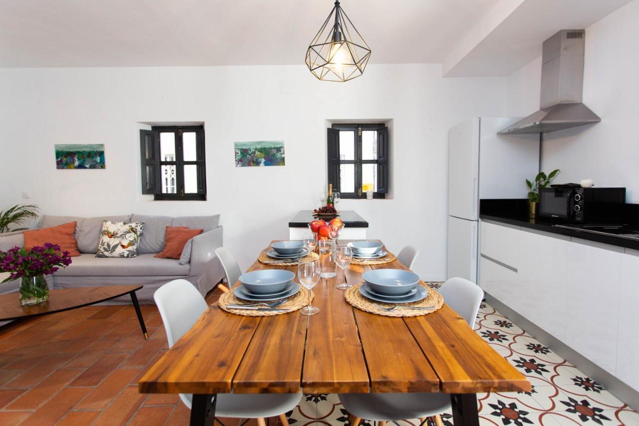 Corral Del Conde Apartment Sevilla Bagian luar foto